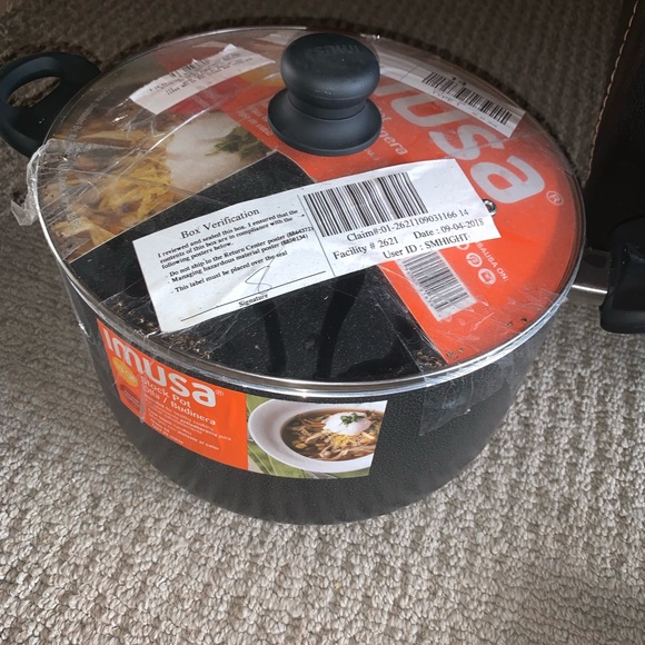 Pot - Picture 2 of 2